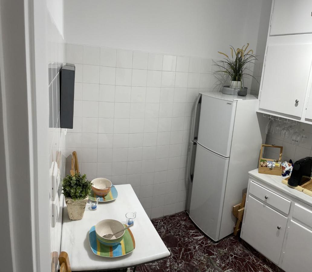 Mosaic Art Apartment In Plaka Athen Exterior foto